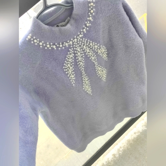 Stylish unique classy cardigan in powder blue fur color - Picture 3 of 4